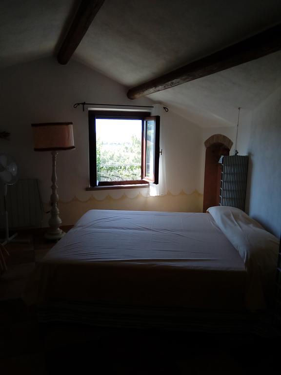 Carlo'S Country House Castellina Marittima Esterno foto